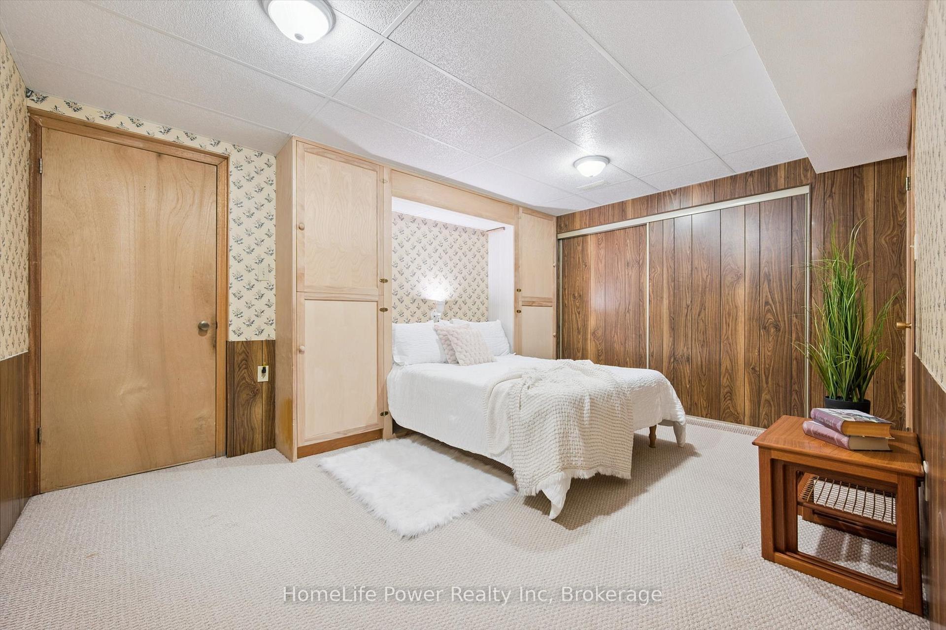 Photo 35 of 28 Matthew Drive, Guelph, Willow West/Sugarbush/West Acres — HOMEH
