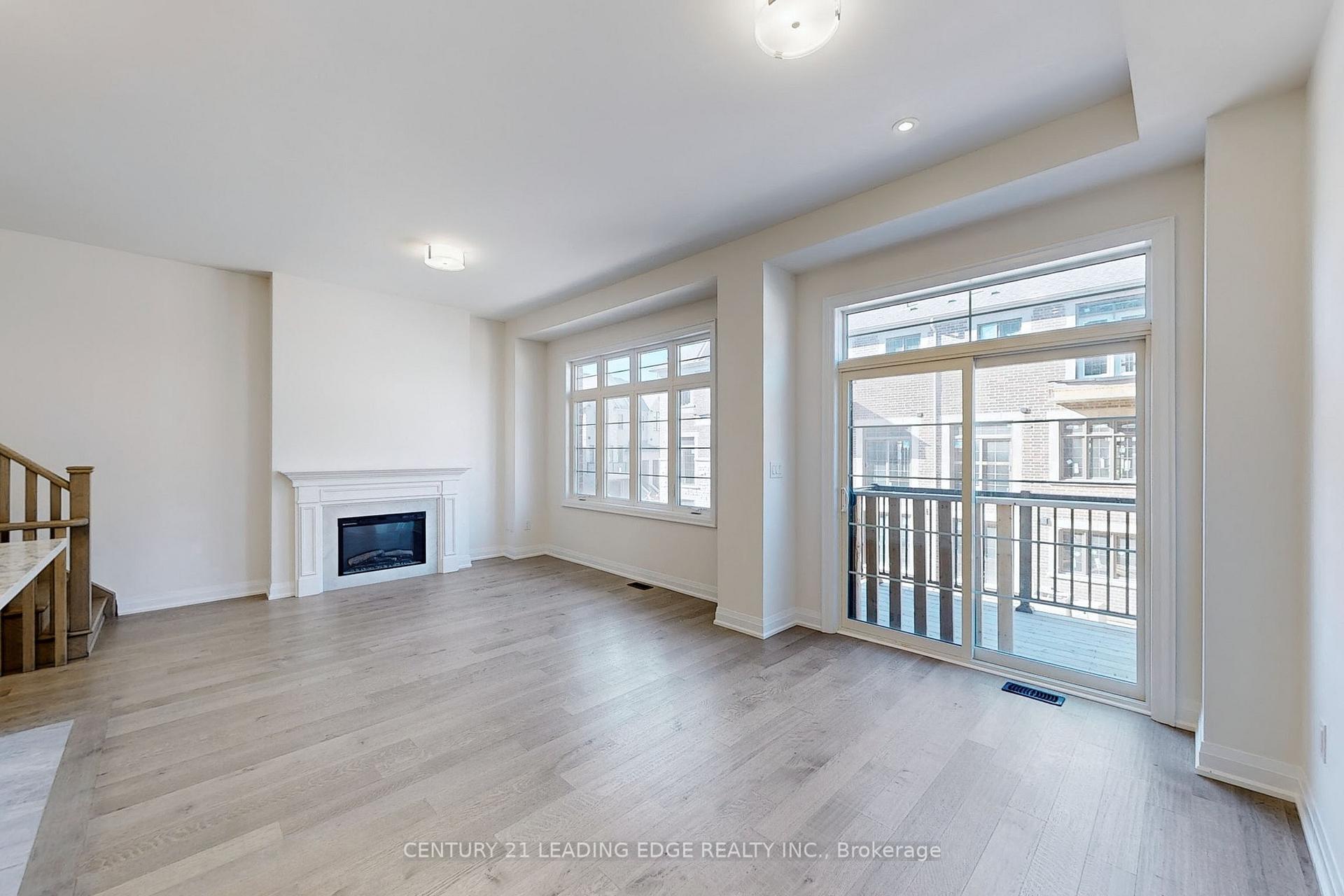 Photo 18 of 8 Silvermills Lane, Markham, Angus Glen — HOMEH
