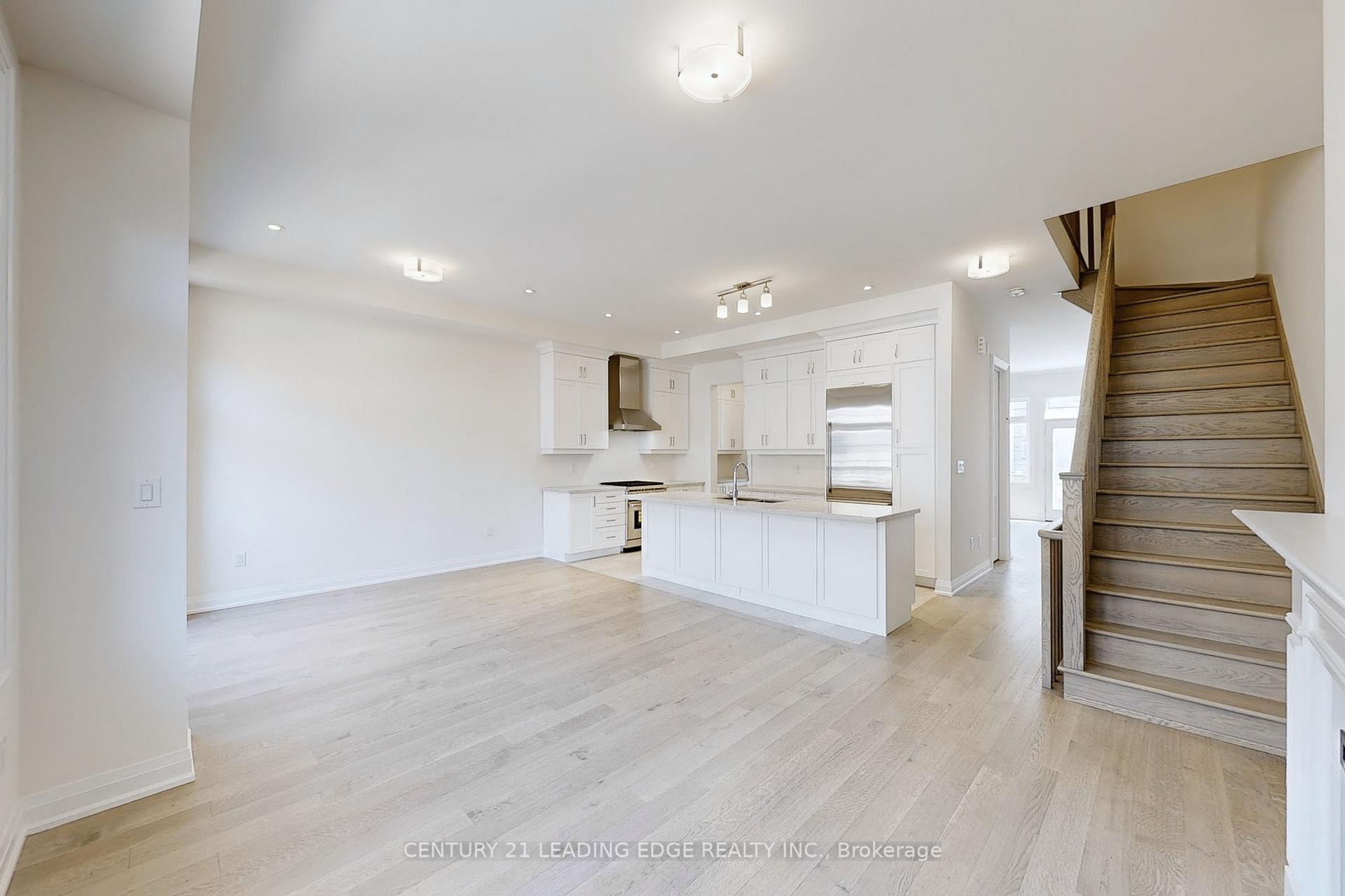 Photo 16 of 8 Silvermills Lane, Markham, Angus Glen — HOMEH
