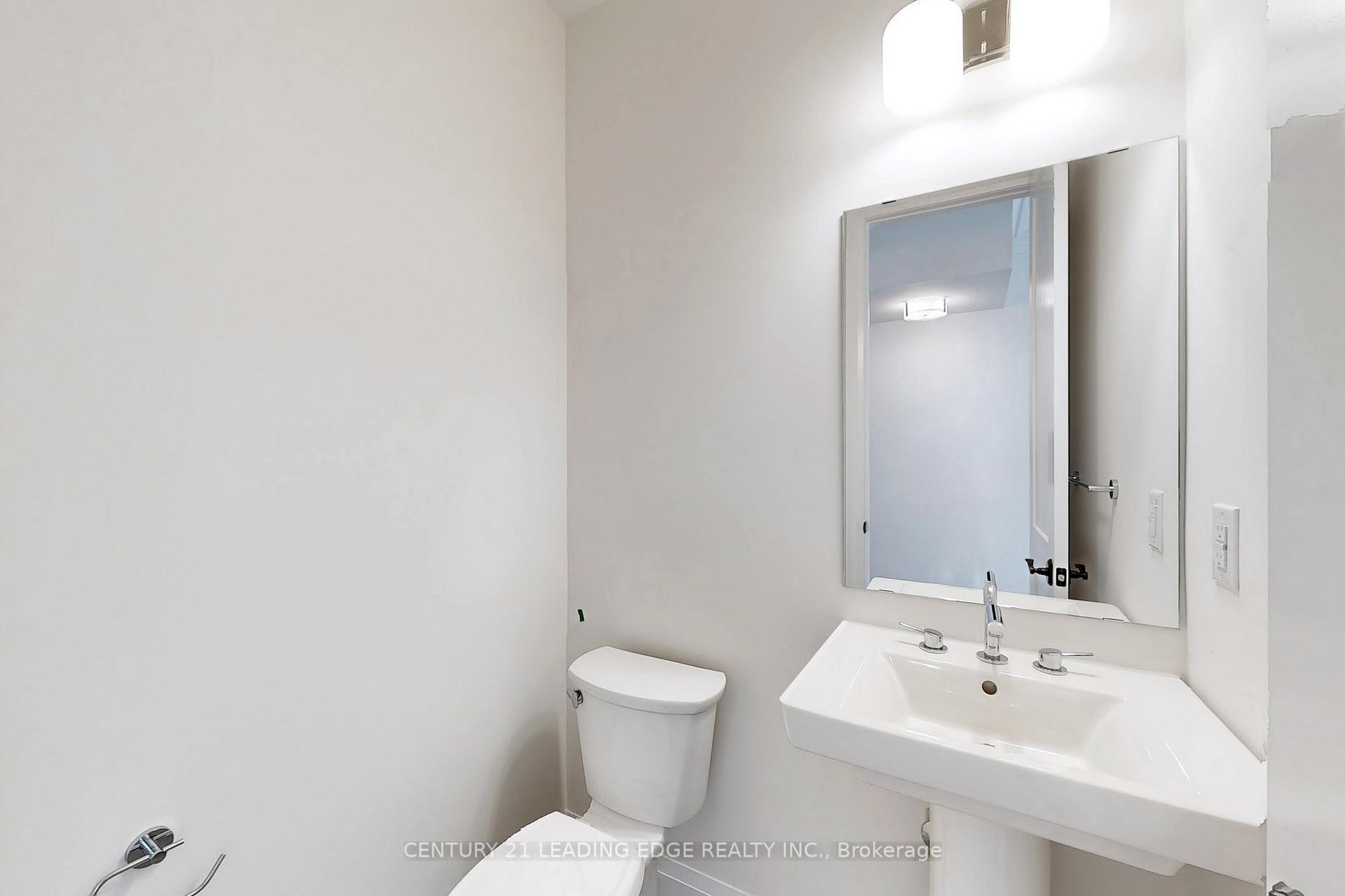 Photo 17 of 8 Silvermills Lane, Markham, Angus Glen — HOMEH