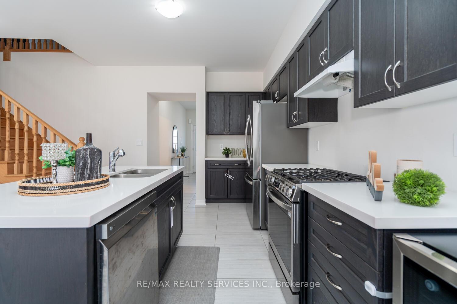 Photo 16 of 13 Mears Road, Brant, Paris — HOMEH