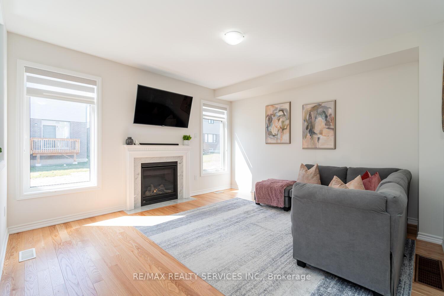 Photo 5 of 13 Mears Road, Brant, Paris — HOMEH