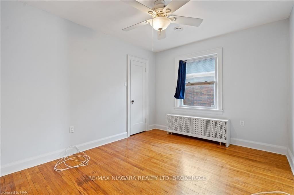 Photo 15 of 45 Linden Street, St. Catharines, Downtown — HOMEH