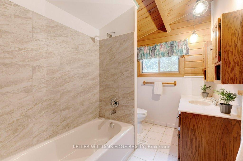 Photo 6 of 1253 Highway 6, Hamilton, Rural Flamborough — HOMEH