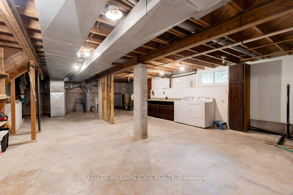 Photo 16 of 1253 Highway 6, Hamilton, Rural Flamborough — HOMEH