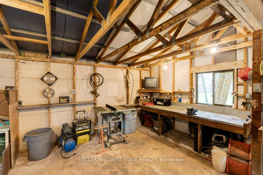 Photo 24 of 1253 Highway 6, Hamilton, Rural Flamborough — HOMEH