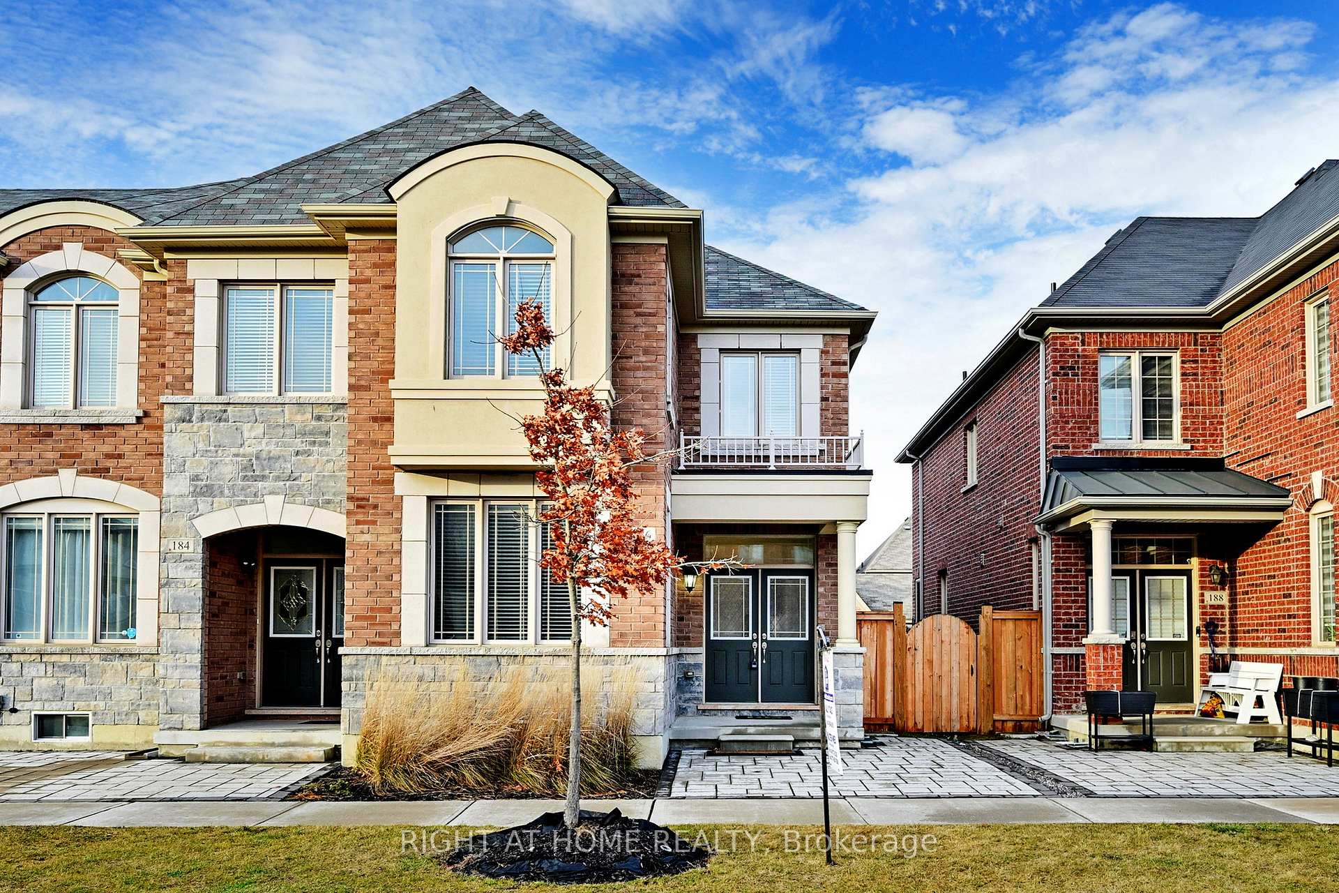 Photo 1 of 186 Northvale Road, Markham, Cornell — HOMEH
