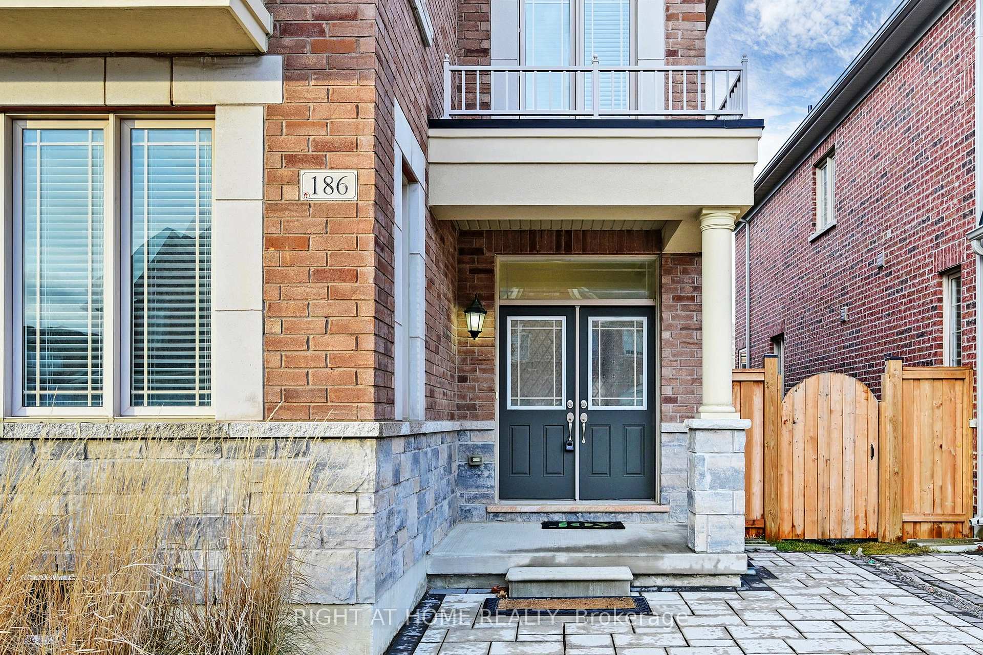 Photo 10 of 186 Northvale Road, Markham, Cornell — HOMEH