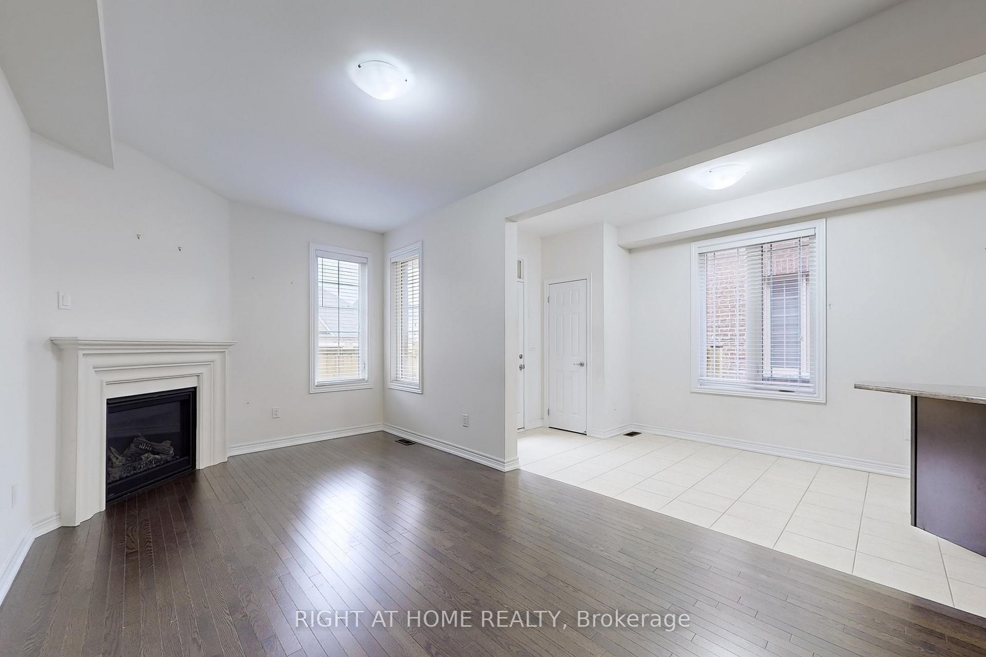 Photo 8 of 186 Northvale Road, Markham, Cornell — HOMEH