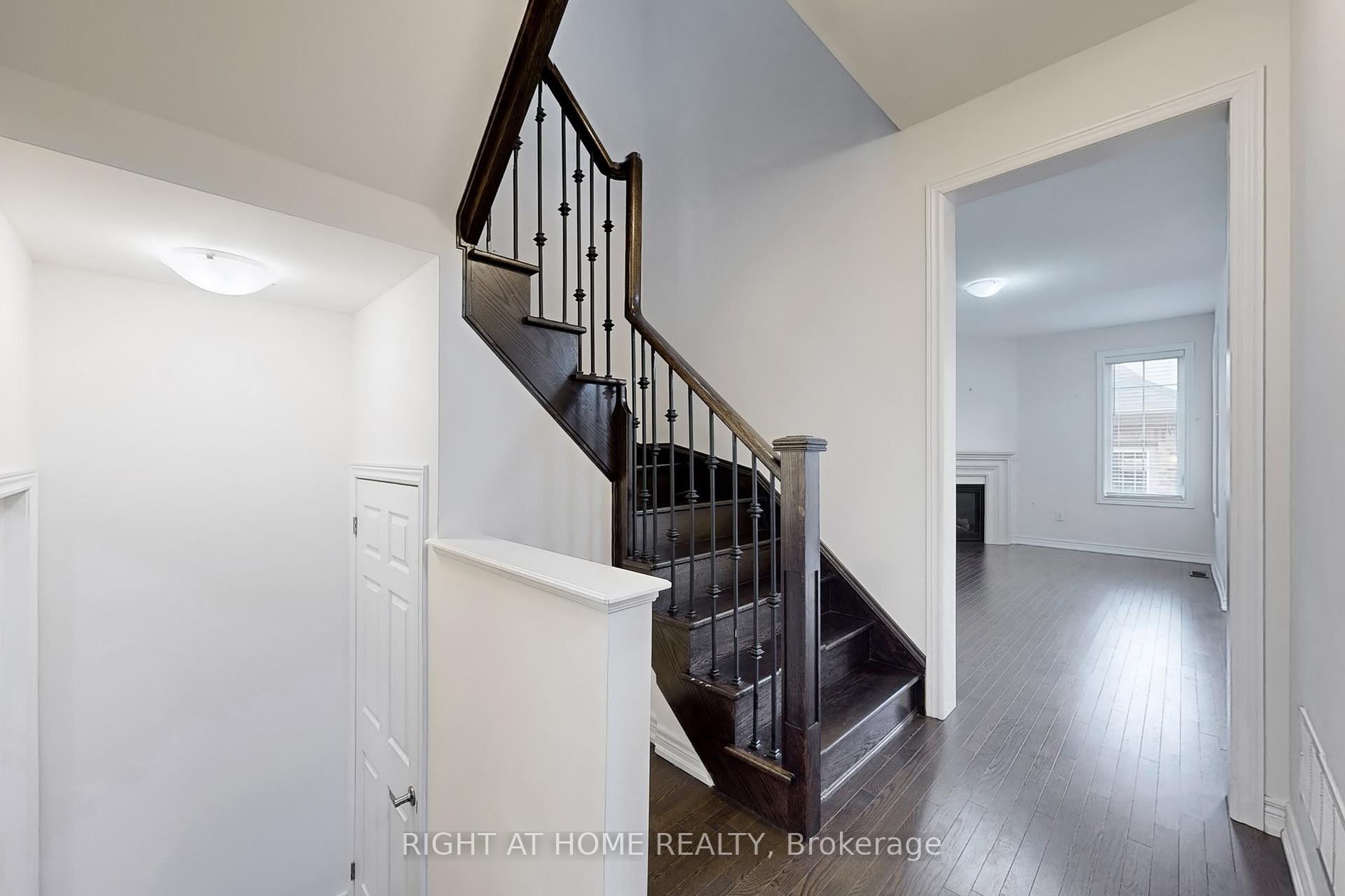 Photo 16 of 186 Northvale Road, Markham, Cornell — HOMEH