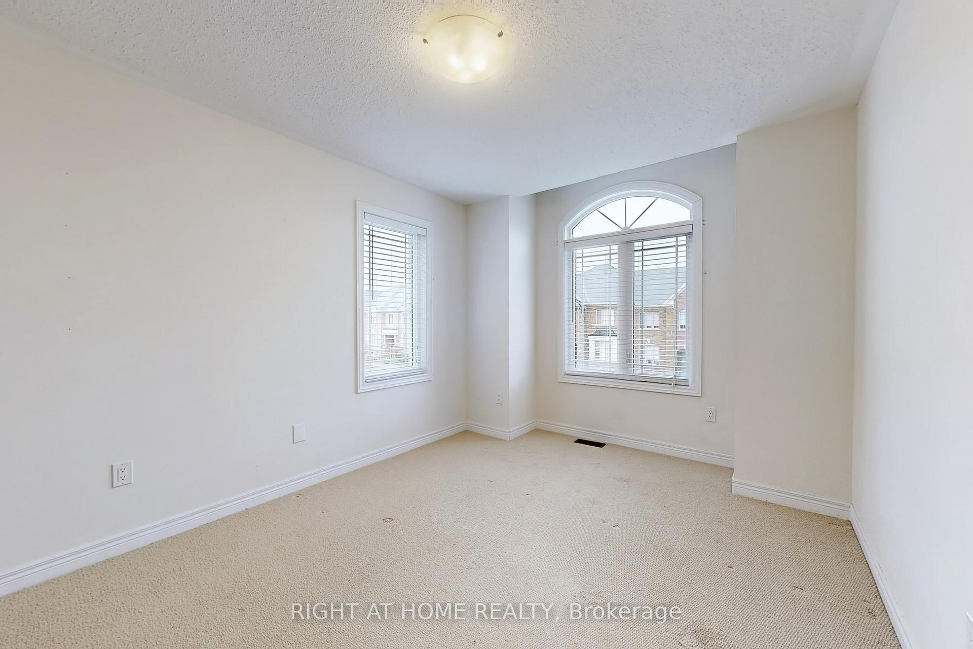 Photo 37 of 186 Northvale Road, Markham, Cornell — HOMEH