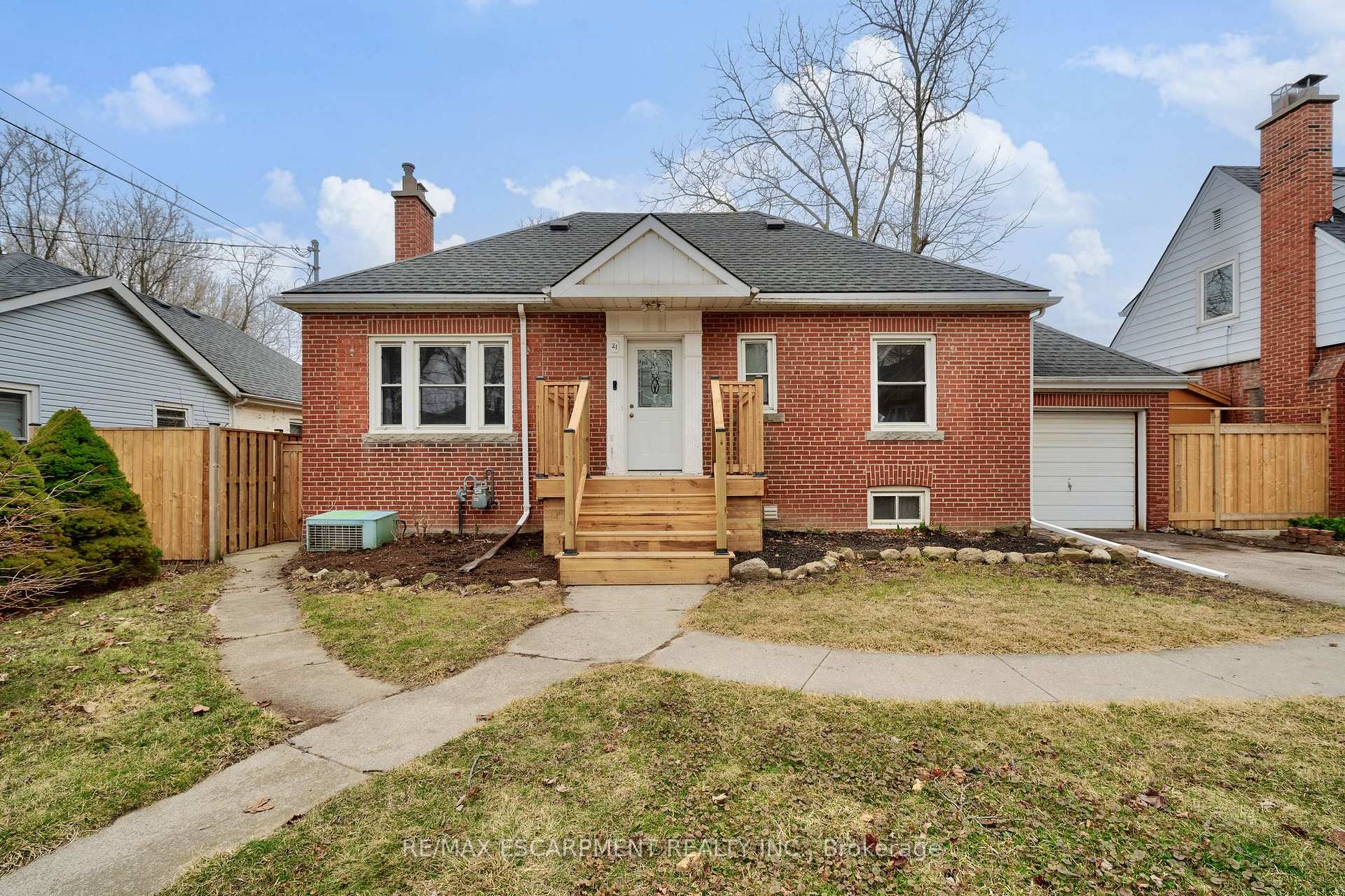 Photo 3 of 21 Duff Street, Hamilton, Southam — HOMEH