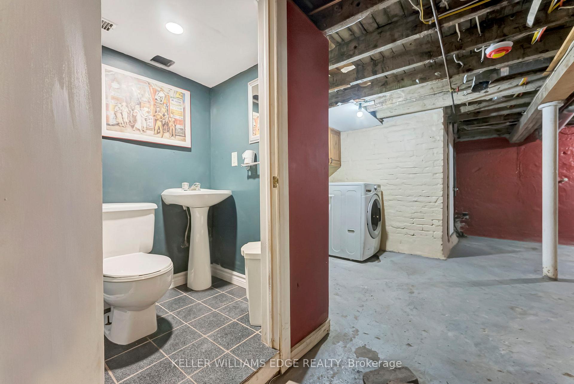 Photo 33 of 35 Depew Street, Hamilton, Industrial Sector — HOMEH