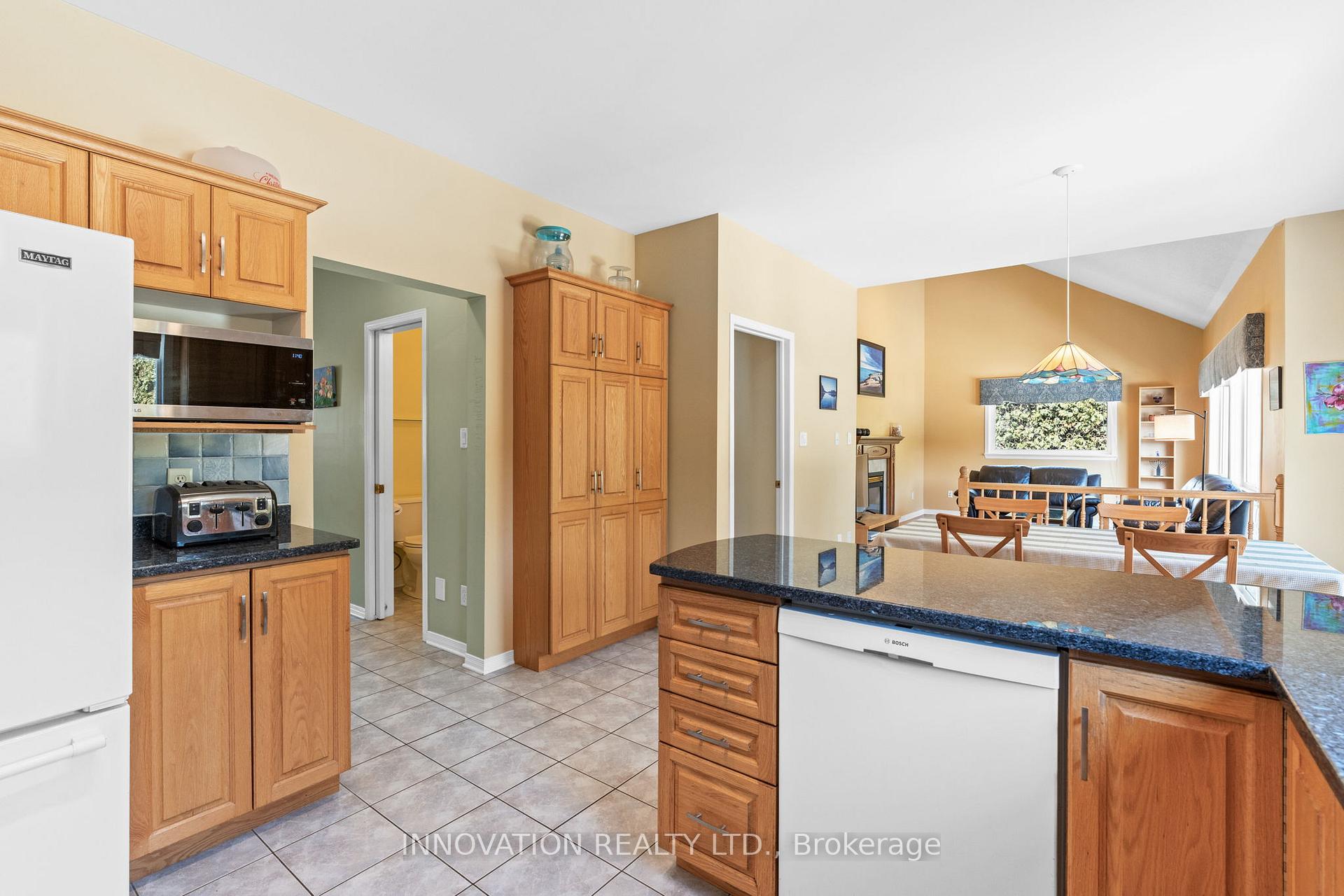 Photo 9 of 17 Birdstone Avenue, Ottawa, Stittsville (Central) — HOMEH