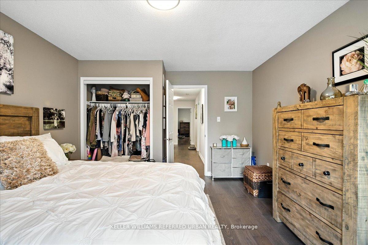 Photo 26 of 373 Pinnacle Trail, Aurora, Bayview Wellington — HOMEH