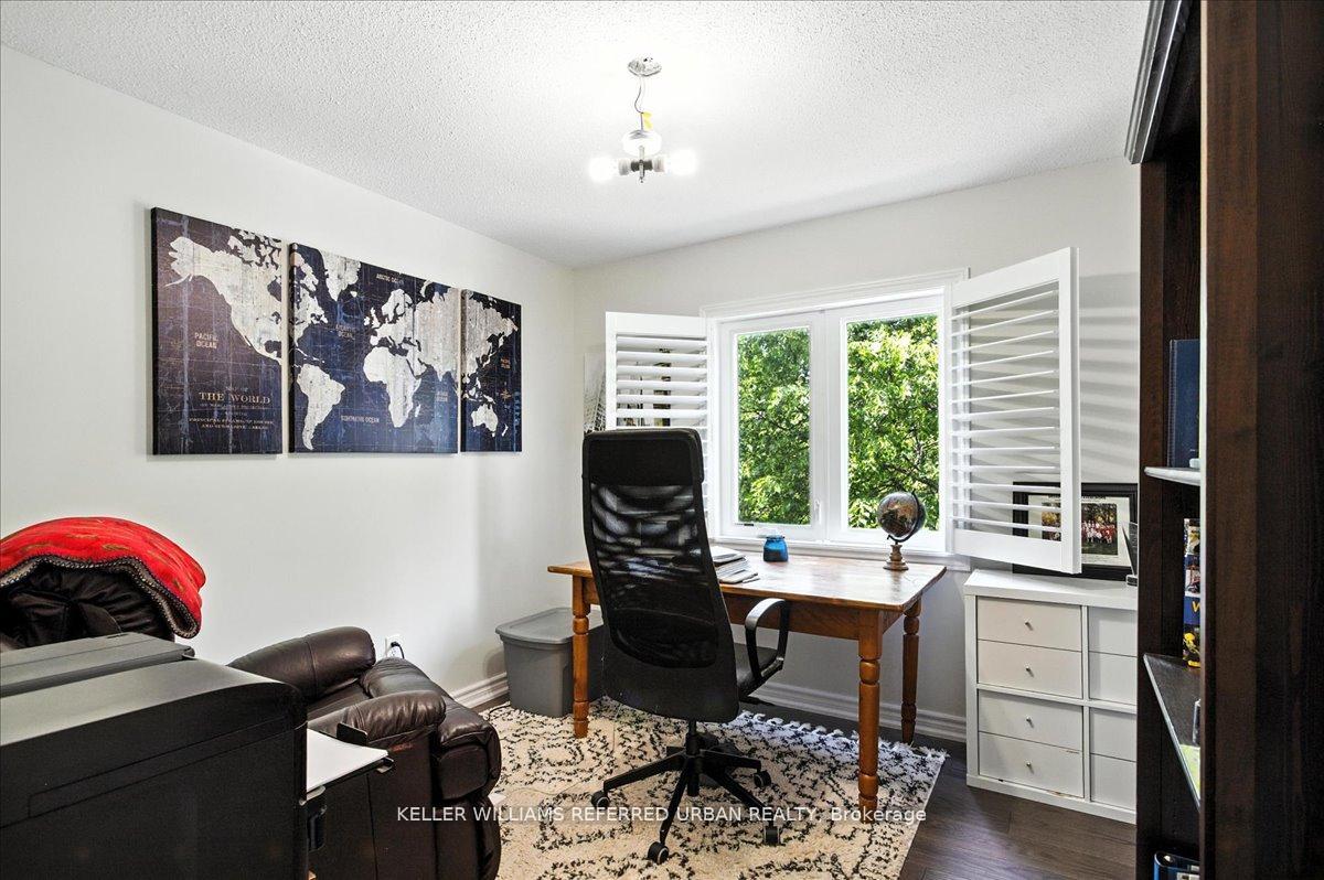 Photo 25 of 373 Pinnacle Trail, Aurora, Bayview Wellington — HOMEH