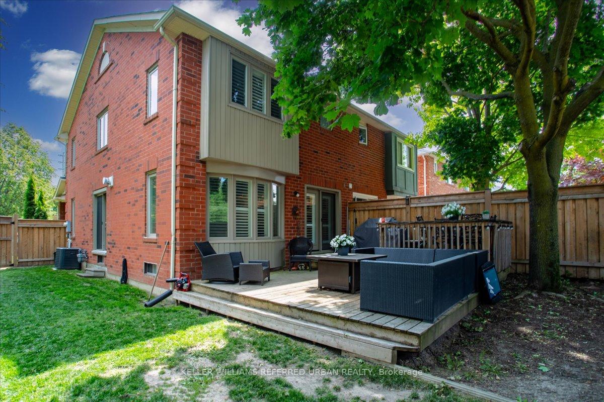 Photo 38 of 373 Pinnacle Trail, Aurora, Bayview Wellington — HOMEH