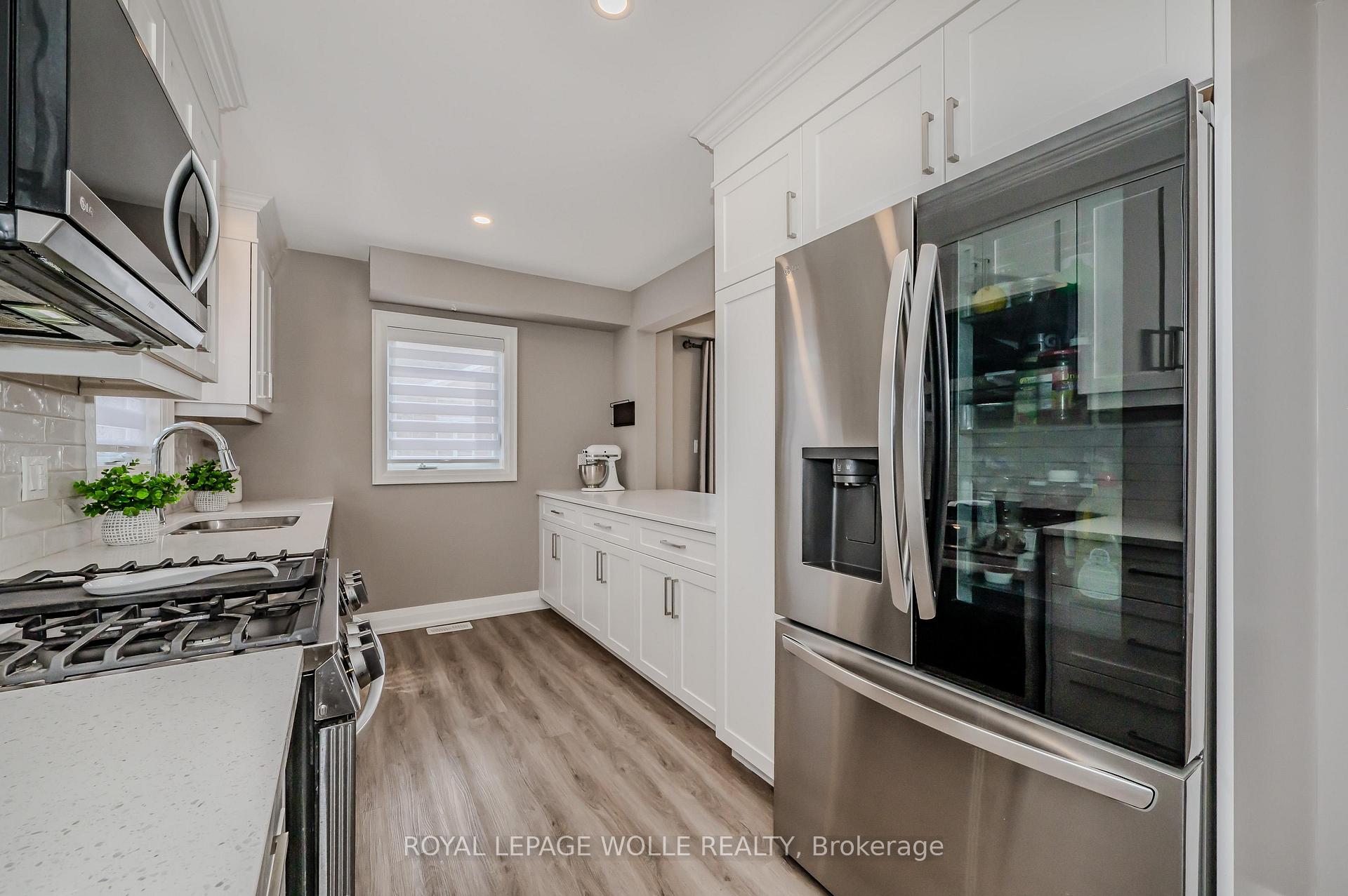 Photo 6 of 124 Woodberry Crescent, Woolwich — HOMEH