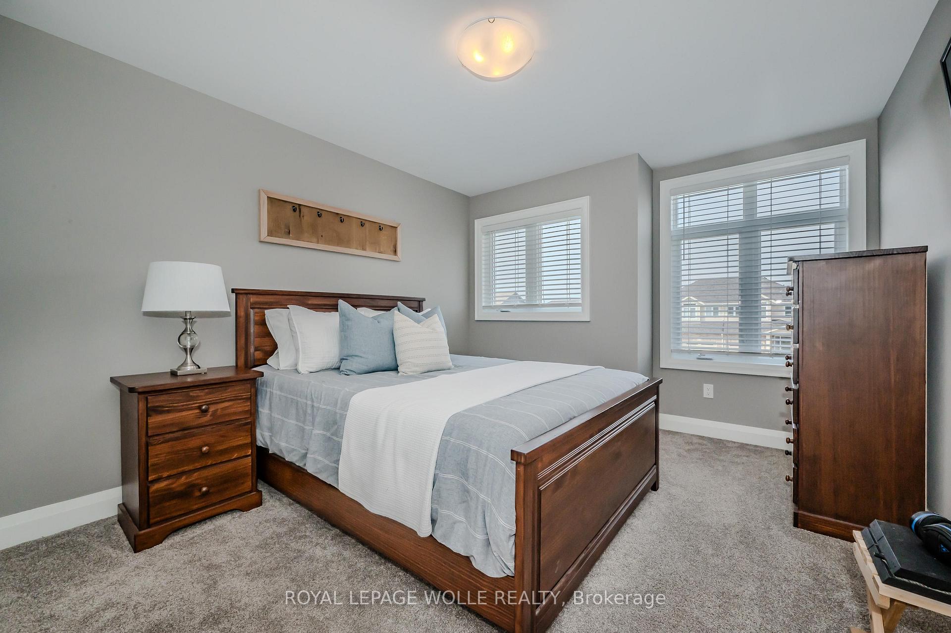 Photo 12 of 124 Woodberry Crescent, Woolwich — HOMEH