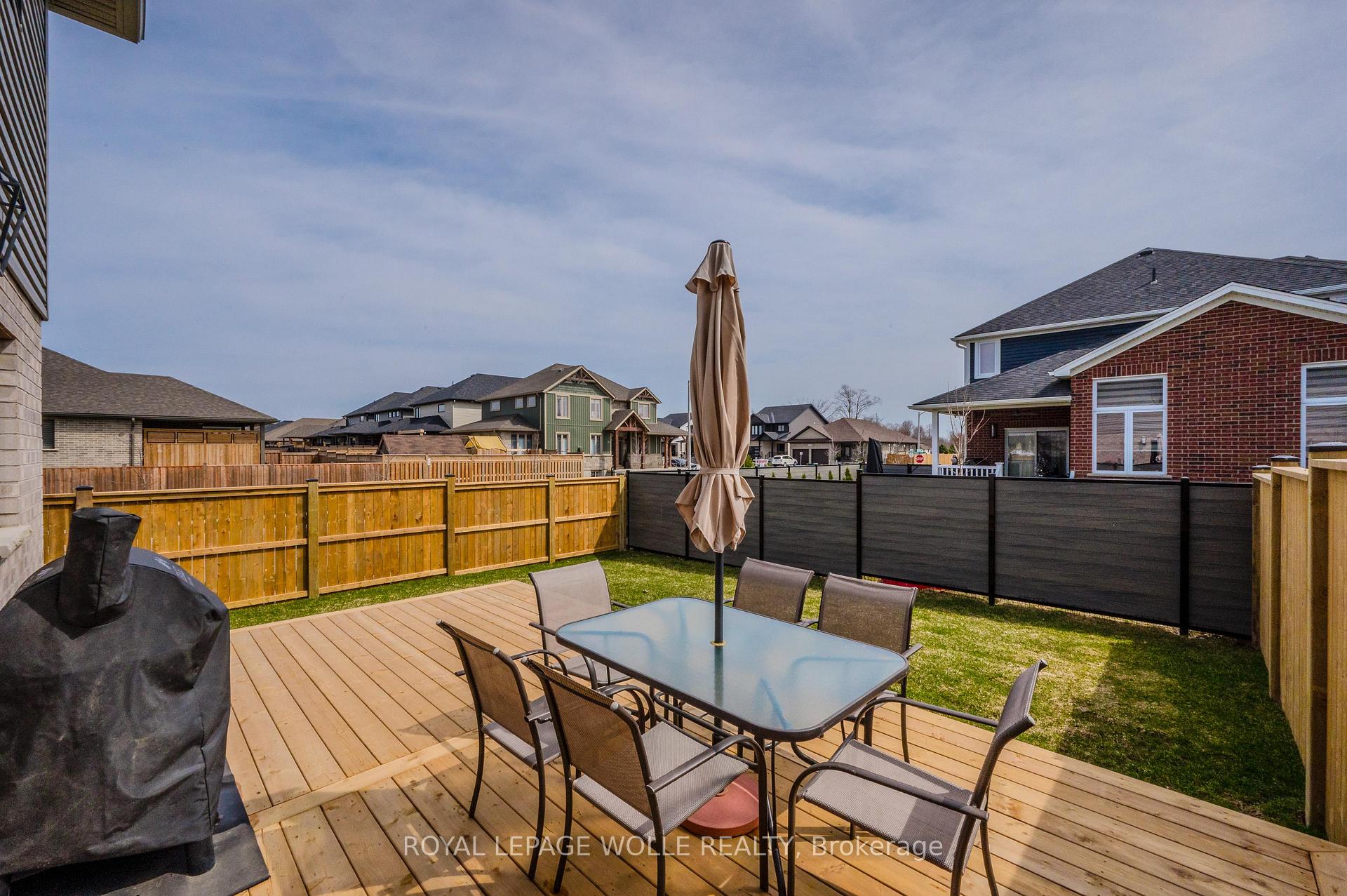Photo 23 of 124 Woodberry Crescent, Woolwich — HOMEH