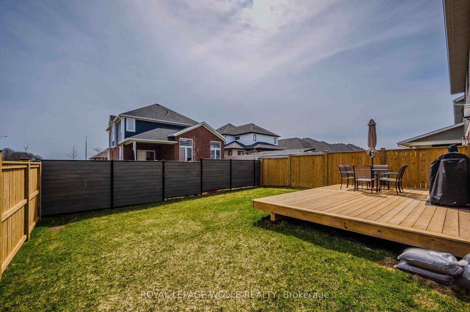 Photo 24 of 124 Woodberry Crescent, Woolwich — HOMEH