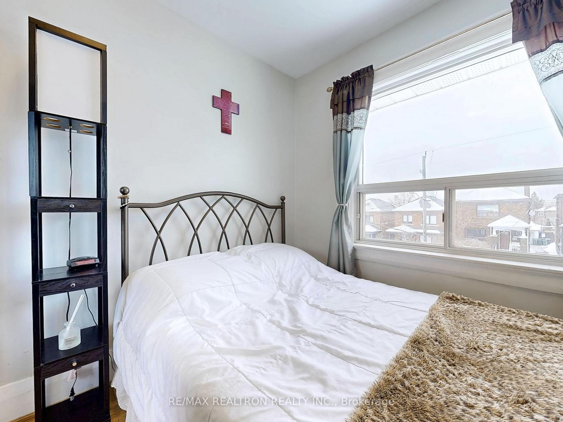 Photo 14 of 408 Lauder Avenue, Toronto, Oakwood Village — HOMEH