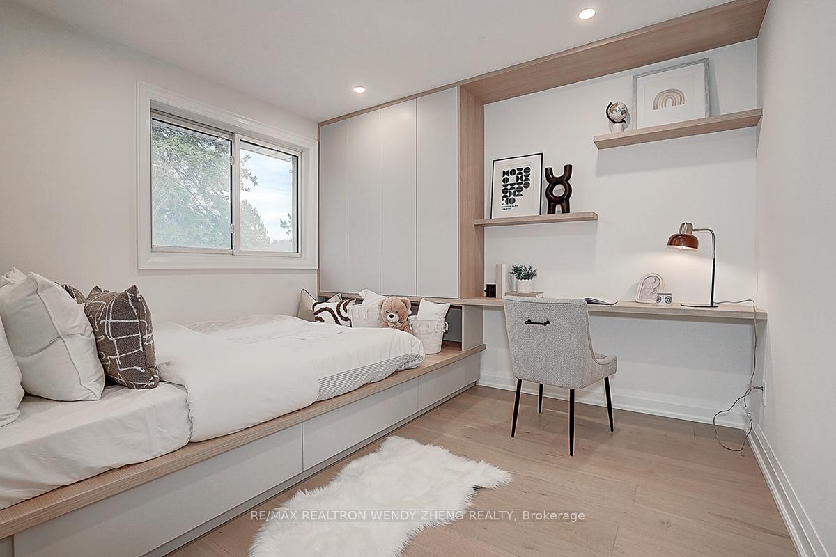 Photo 20 of 27 Robinson Street, Markham, Bullock — HOMEH