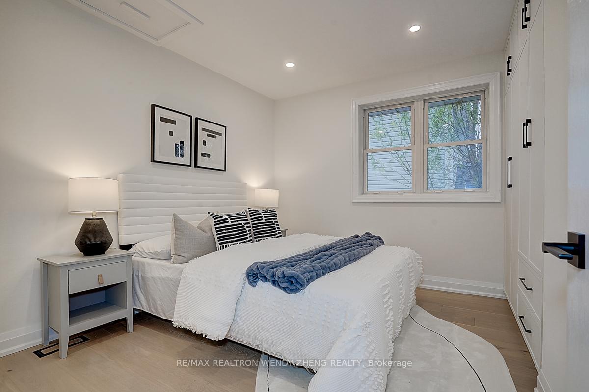 Photo 22 of 27 Robinson Street, Markham, Bullock — HOMEH