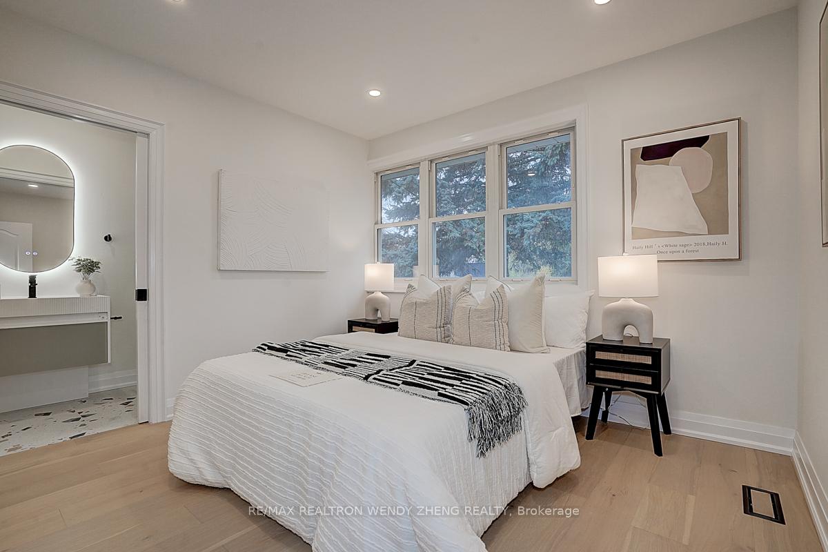 Photo 25 of 27 Robinson Street, Markham, Bullock — HOMEH