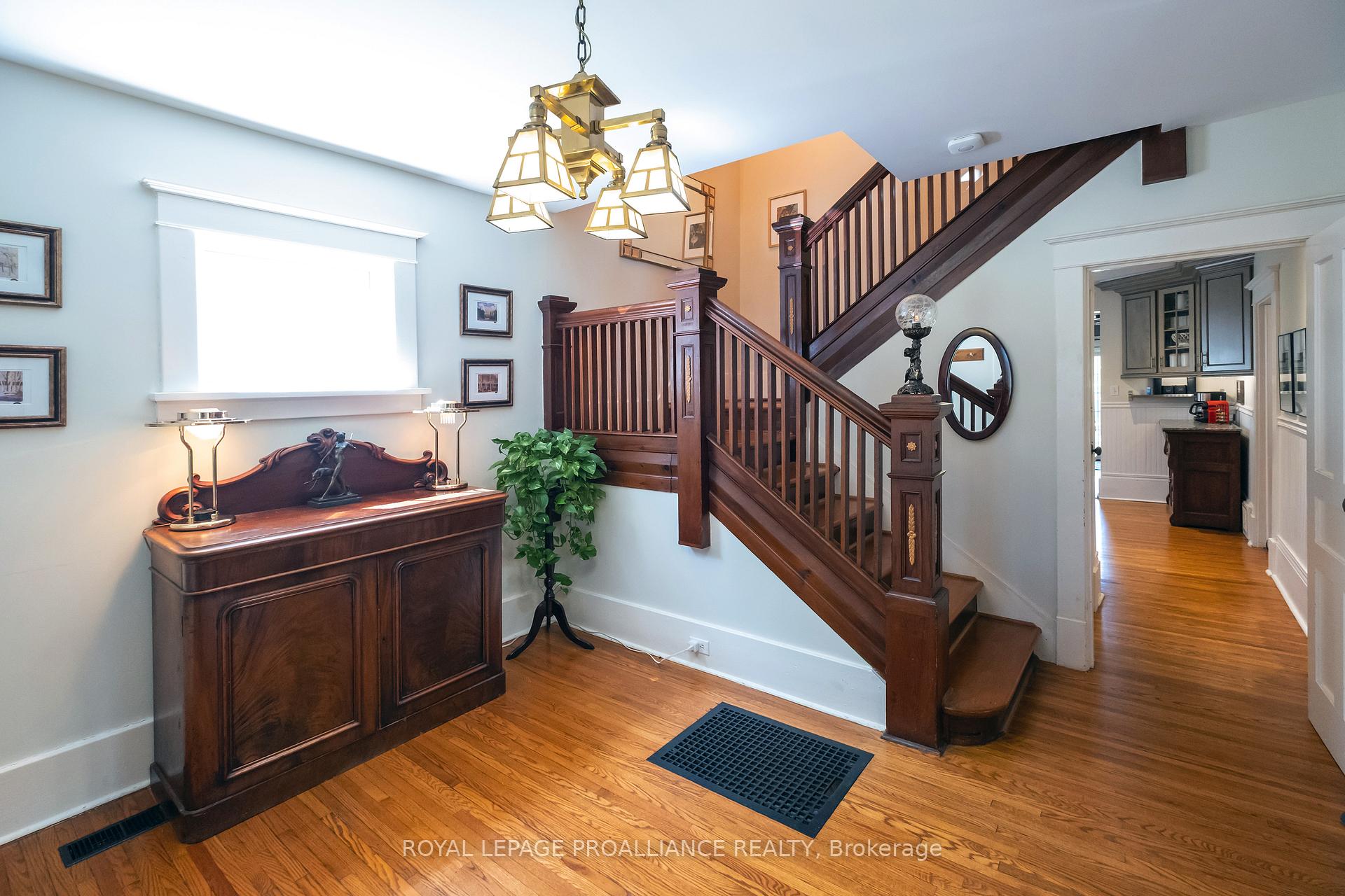 Photo 6 of 36 John Street, Stirling-Rawdon, Stirling Ward — HOMEH