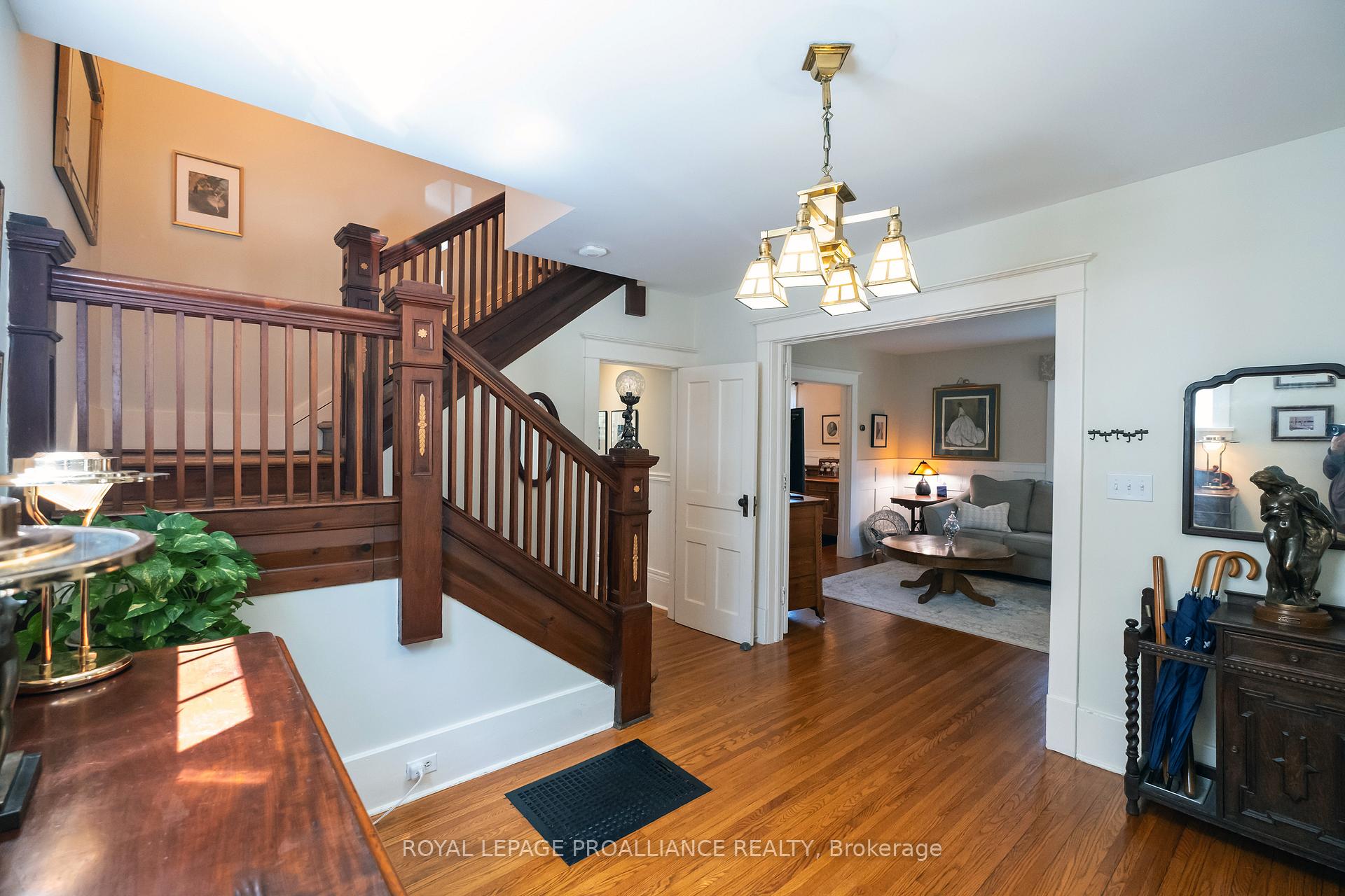 Photo 13 of 36 John Street, Stirling-Rawdon, Stirling Ward — HOMEH