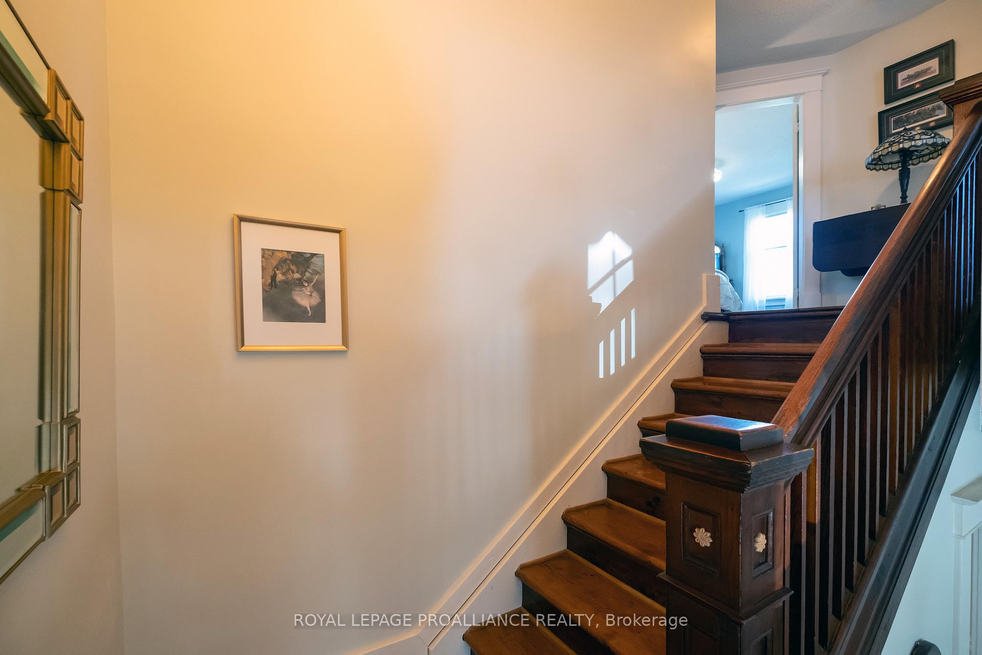 Photo 31 of 36 John Street, Stirling-Rawdon, Stirling Ward — HOMEH