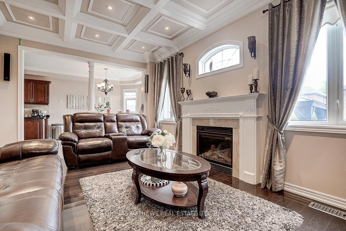 Photo 18 of 70 Reginald Lamb Cres, Markham, Box Grove — HOMEH