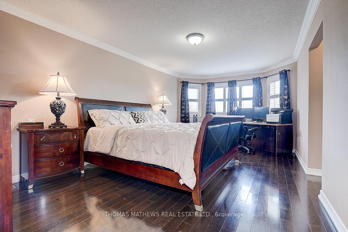 Photo 24 of 70 Reginald Lamb Cres, Markham, Box Grove — HOMEH