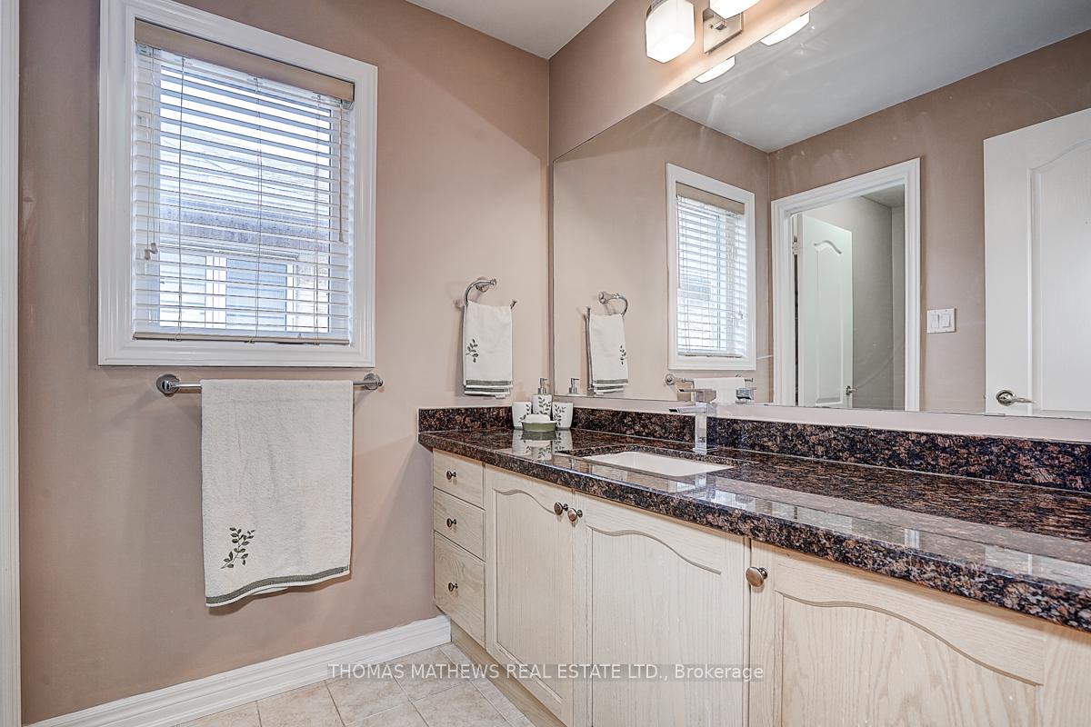 Photo 21 of 70 Reginald Lamb Cres, Markham, Box Grove — HOMEH