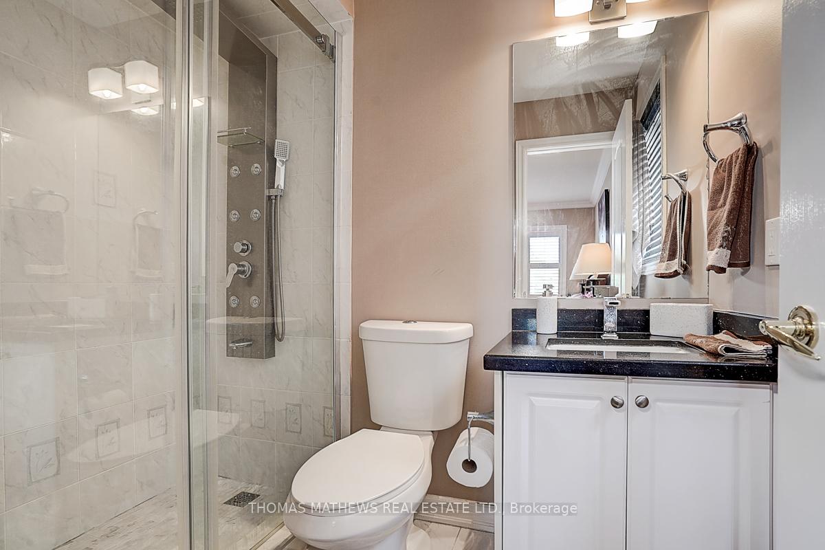 Photo 32 of 70 Reginald Lamb Cres, Markham, Box Grove — HOMEH