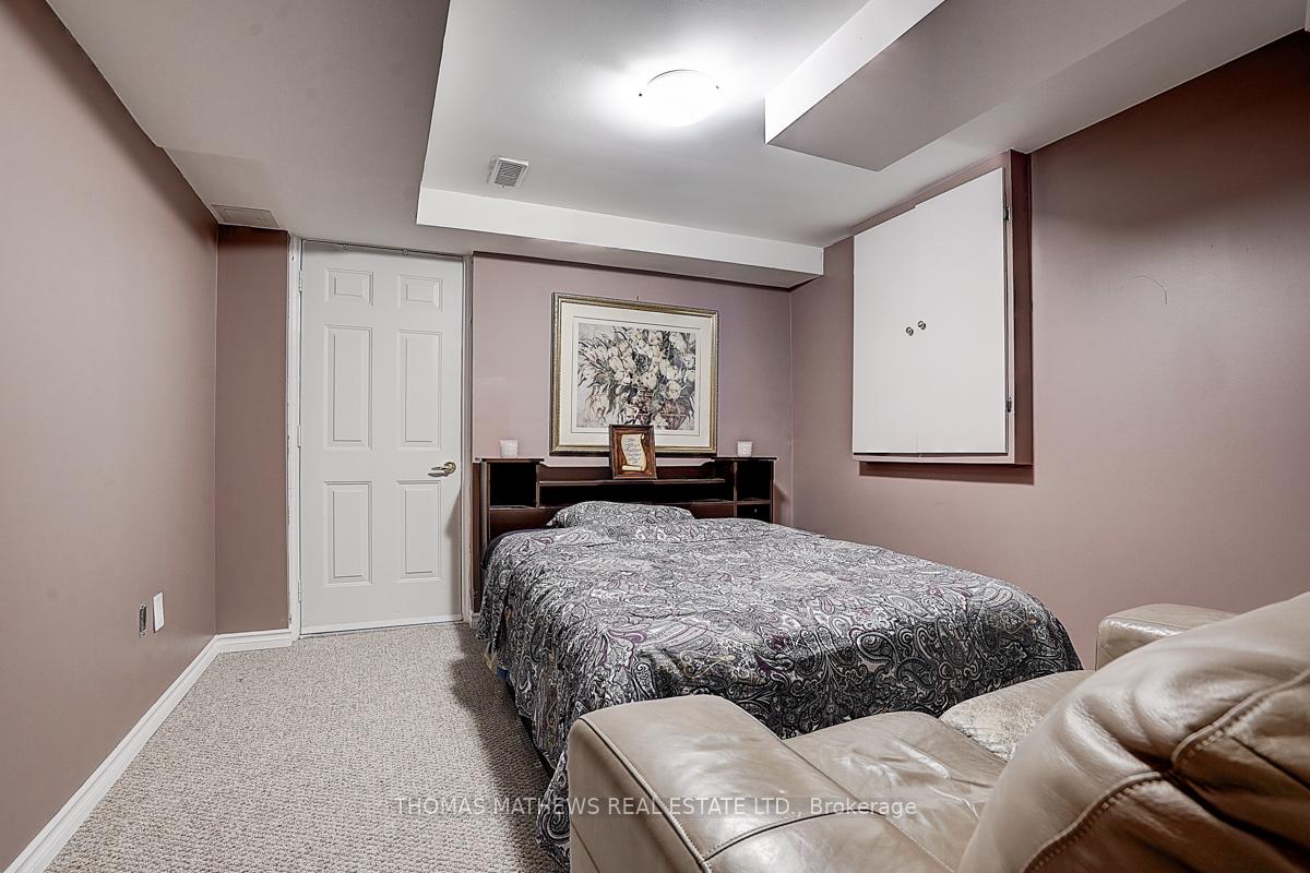 Photo 37 of 70 Reginald Lamb Cres, Markham, Box Grove — HOMEH