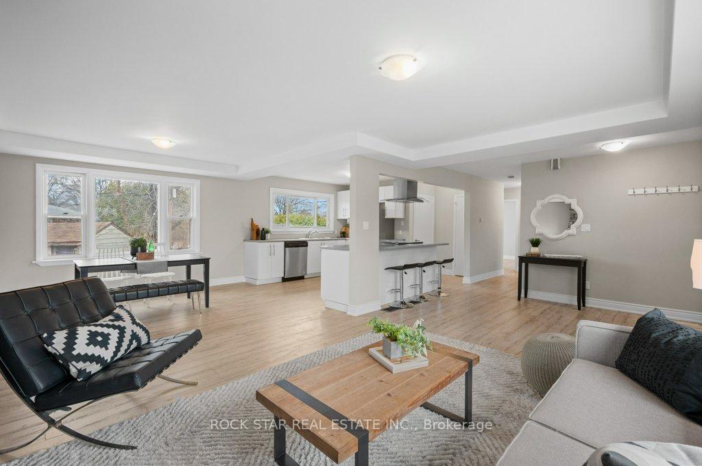 Photo 2 of 63 Organ Crescent, Hamilton, Huntington — HOMEH