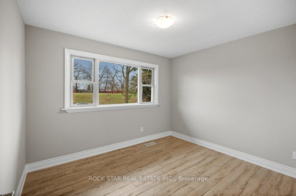 Photo 30 of 63 Organ Crescent, Hamilton, Huntington — HOMEH
