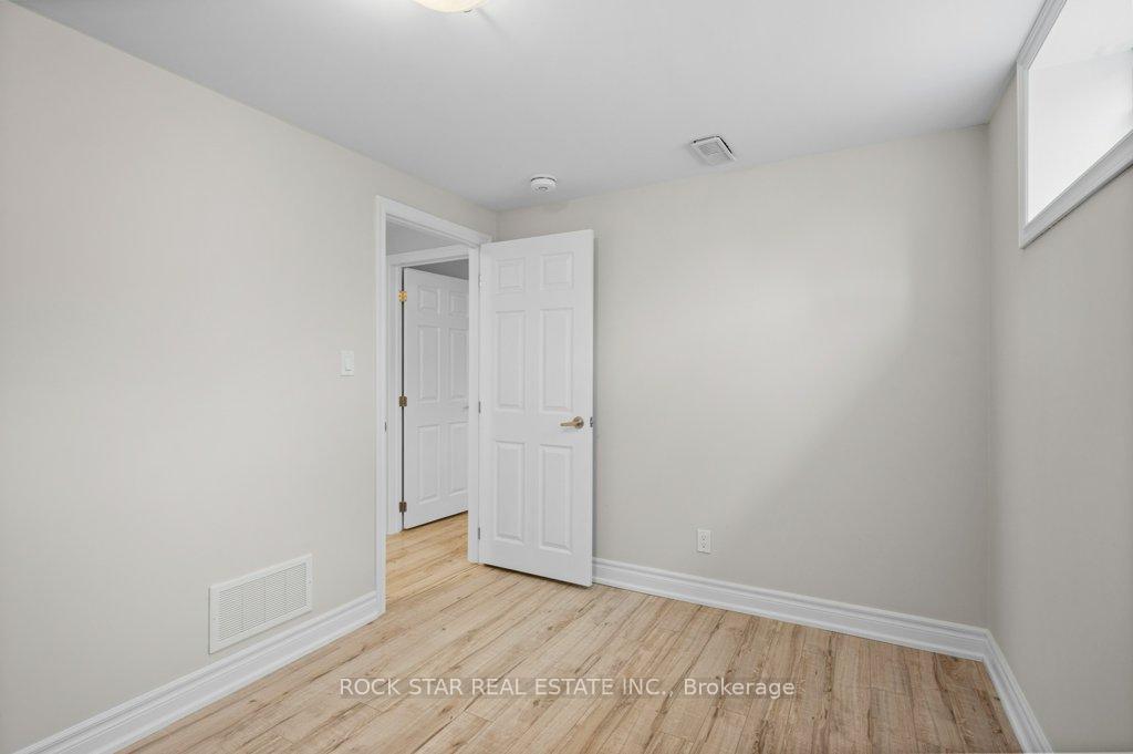 Photo 26 of 63 Organ Crescent, Hamilton, Huntington — HOMEH