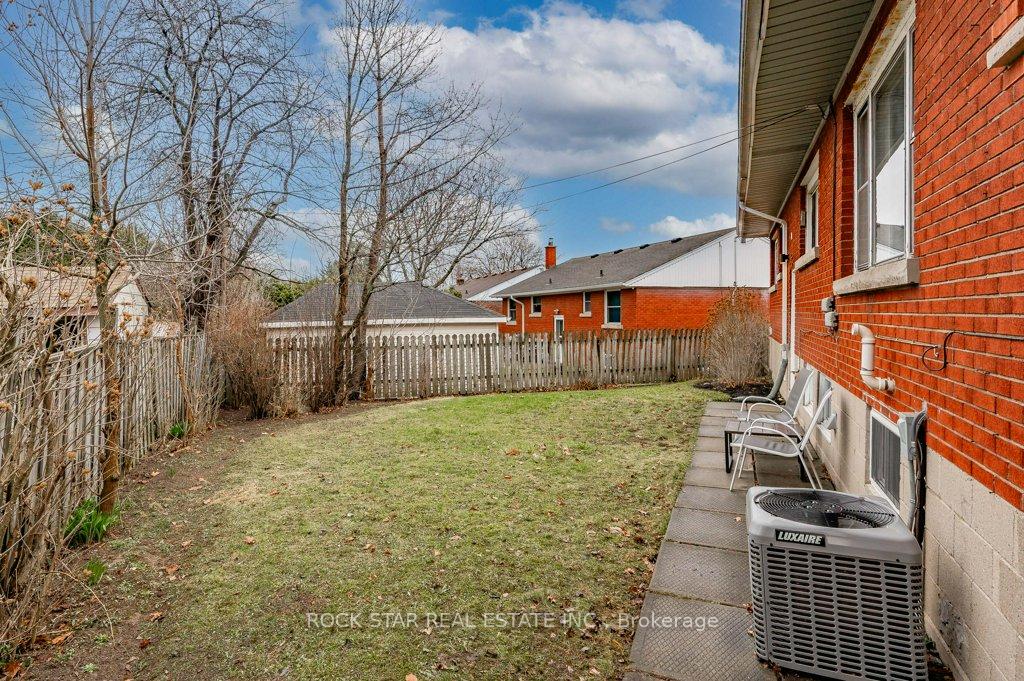 Photo 32 of 63 Organ Crescent, Hamilton, Huntington — HOMEH