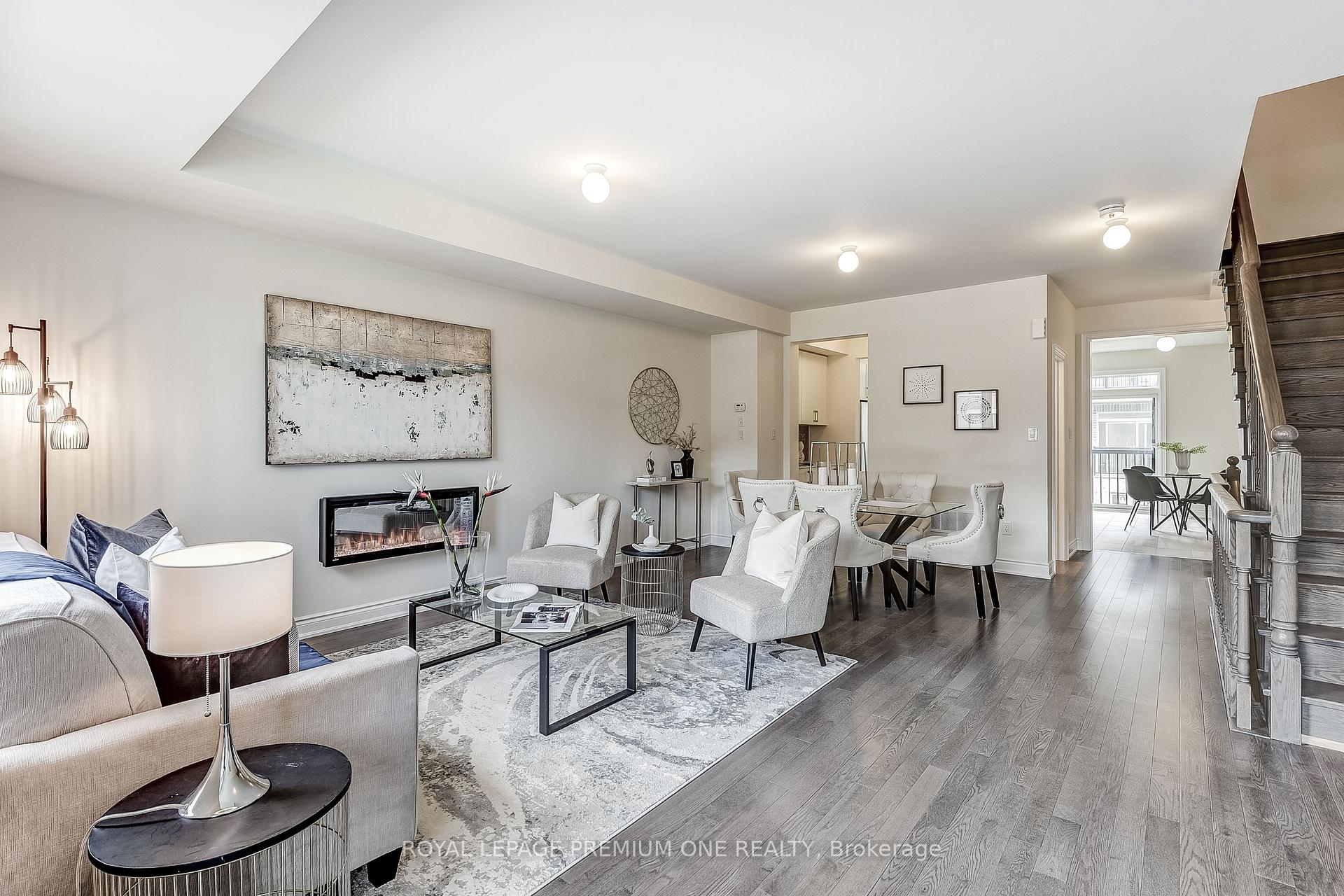 Photo 27 of 228 Tennant Circle, Vaughan, Vellore Village — HOMEH