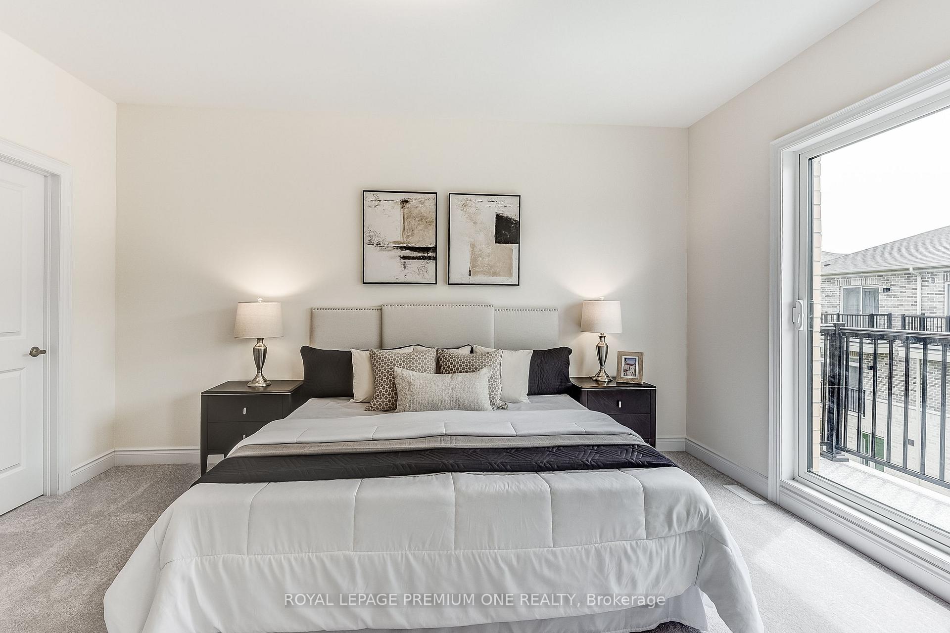 Photo 44 of 228 Tennant Circle, Vaughan, Vellore Village — HOMEH