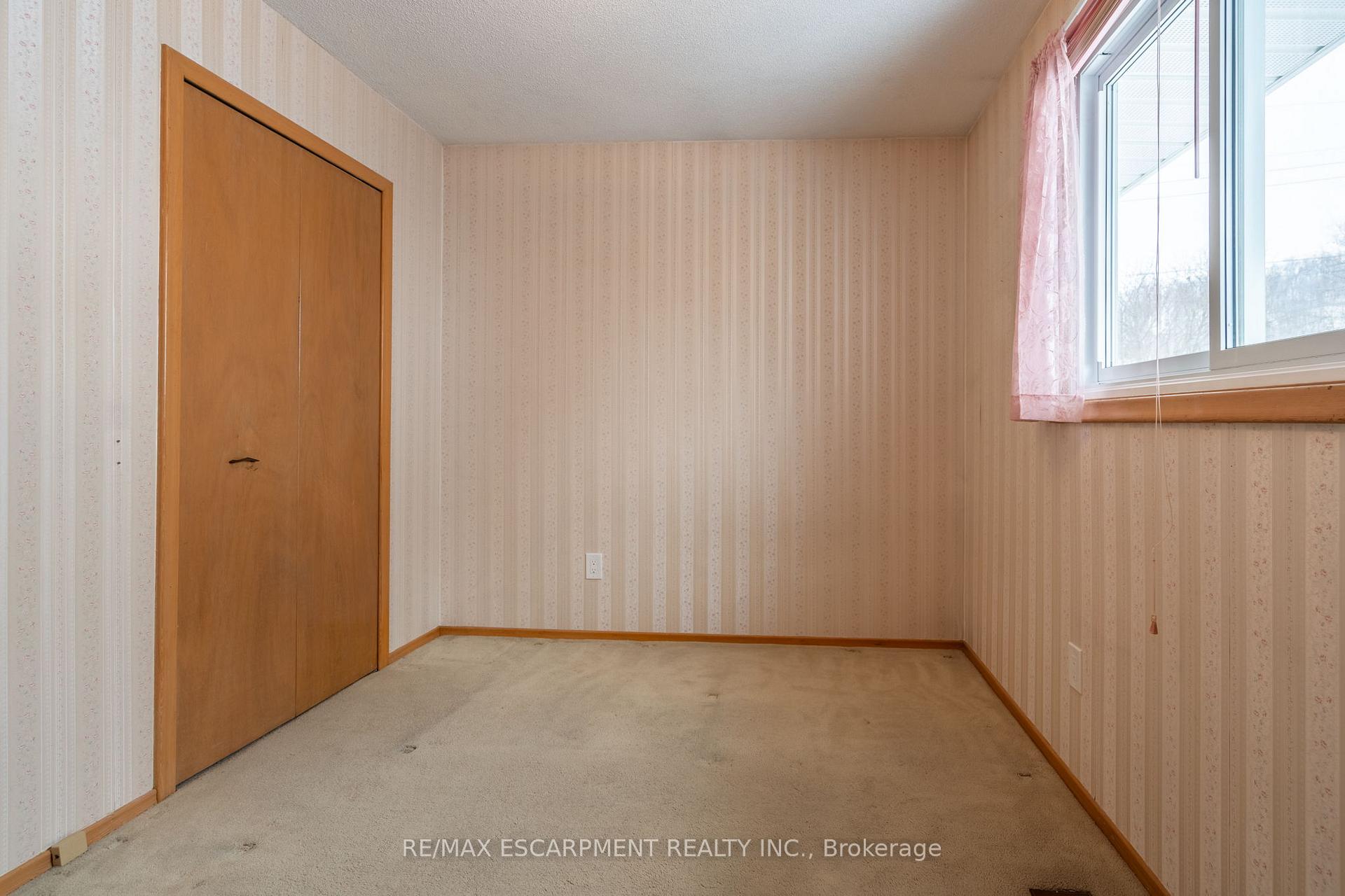 Photo 24 of 44 Capilano Drive, Hamilton, Vincent — HOMEH