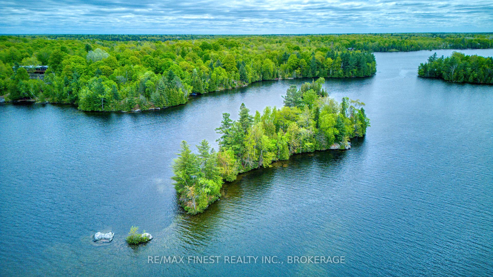 Photo 2 of 681 Charlotte Island, Frontenac, Frontenac Centre — HOMEH