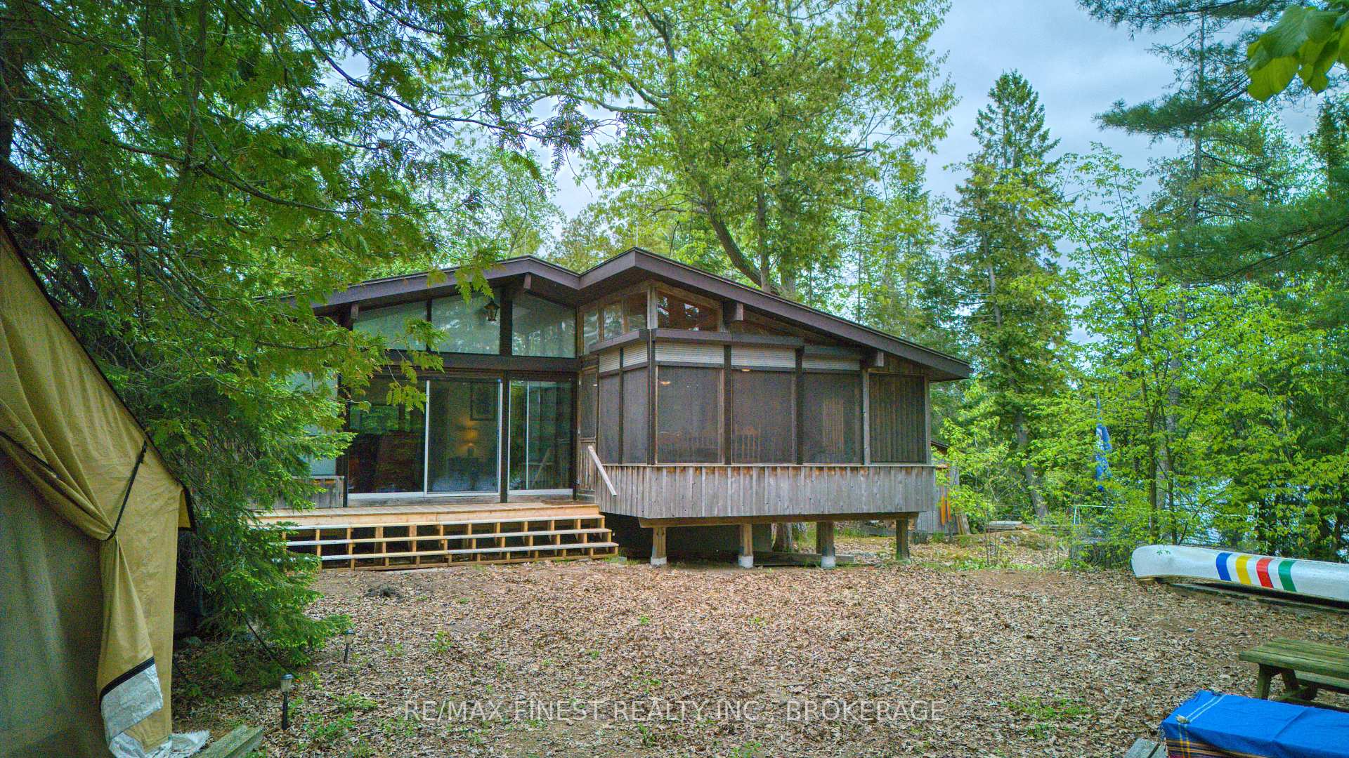 Photo 8 of 681 Charlotte Island, Frontenac, Frontenac Centre — HOMEH