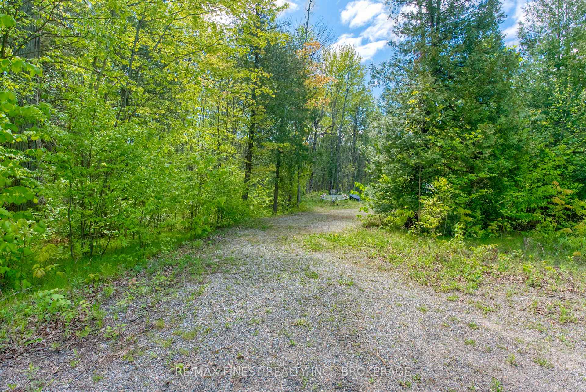Photo 9 of 681 Charlotte Island, Frontenac, Frontenac Centre — HOMEH