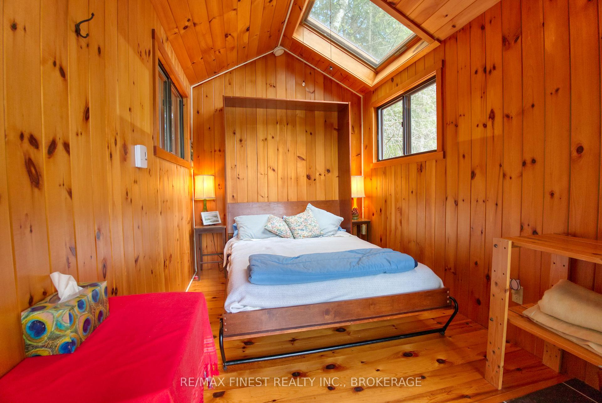 Photo 36 of 681 Charlotte Island, Frontenac, Frontenac Centre — HOMEH
