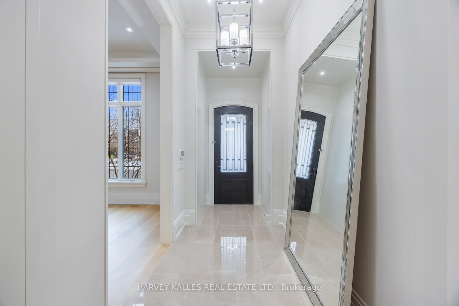 Photo 4 of 18 Ardmore Road, Toronto, Forest Hill South — HOMEH
