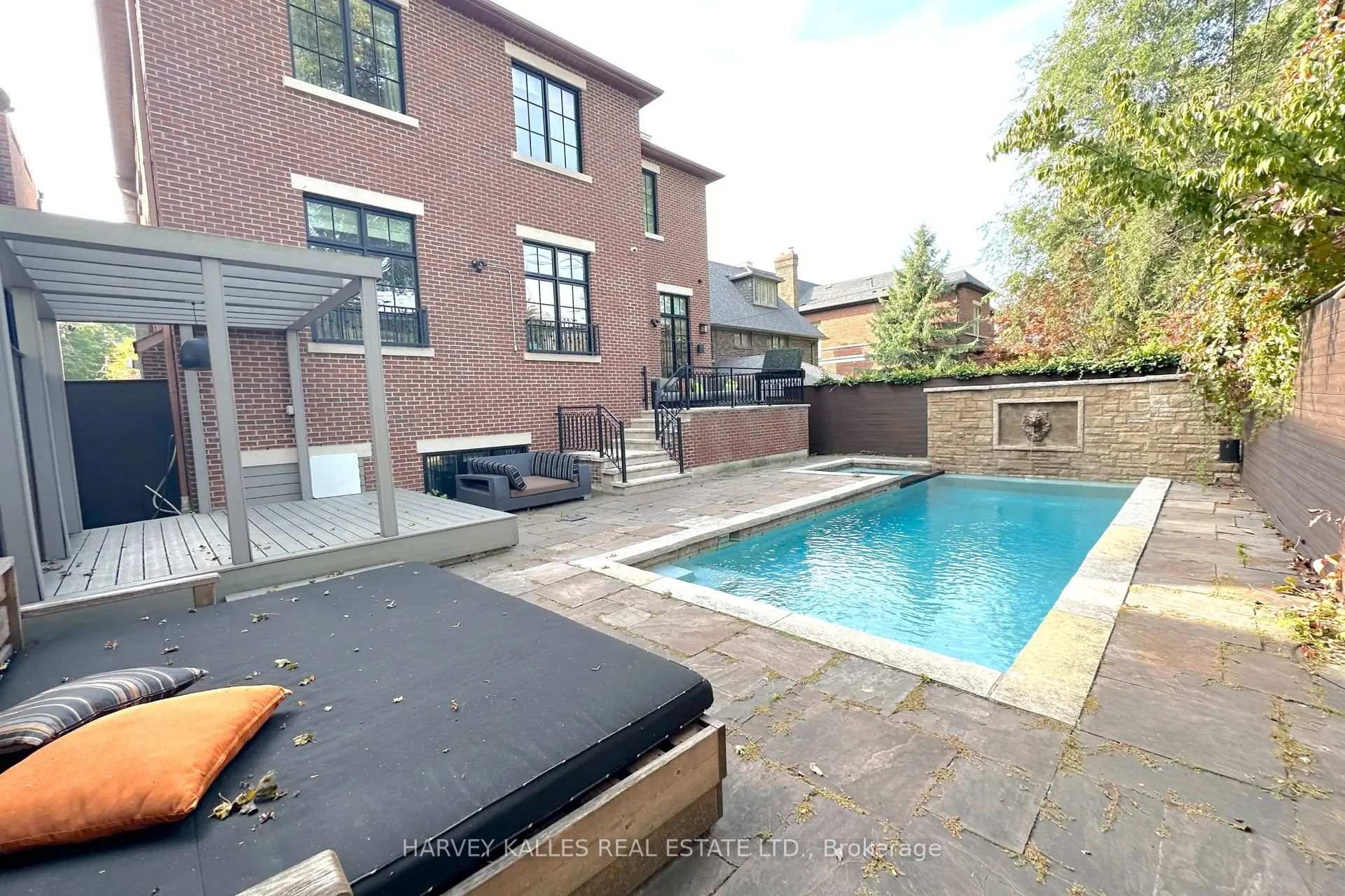 Photo 20 of 18 Ardmore Road, Toronto, Forest Hill South — HOMEH
